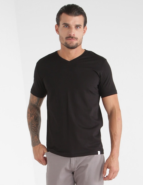 Playera Elemento Uomo cuello V para hombre