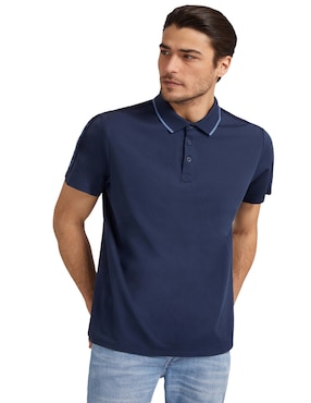 Playera Tipo Polo GUESS FW2022 Para Hombre