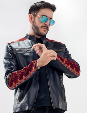Chamarra Angelozano de piel con bolsillos para hombre