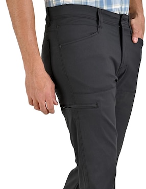 Pantalón business casual regular Wrangler para hombre