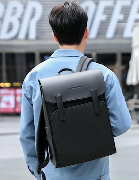 Mochila Mark Ryden impermeable unisex