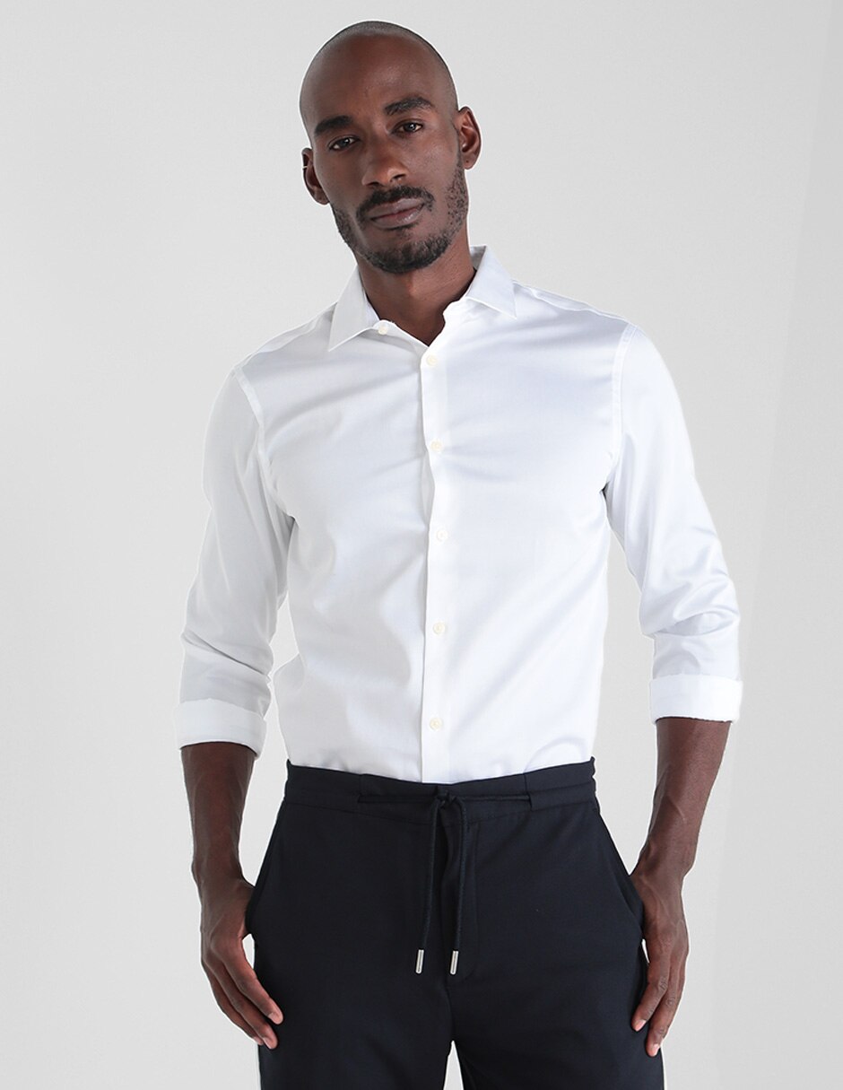 Camisa casual Celio manga larga para hombre en Liverpool