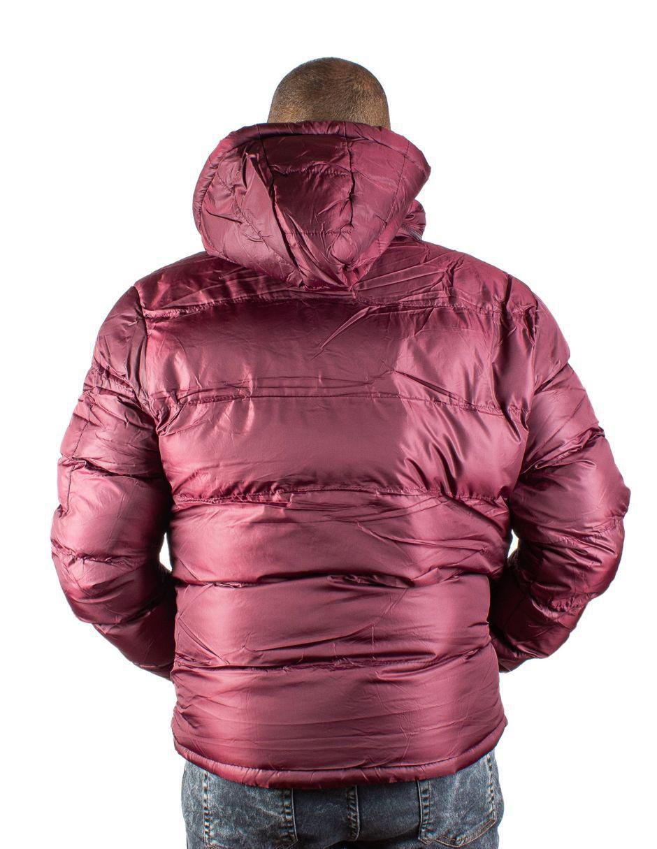 Chamarra con capucha para hombre 4