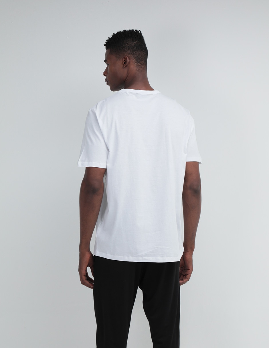 Set playera cuello redondo para hombre 2