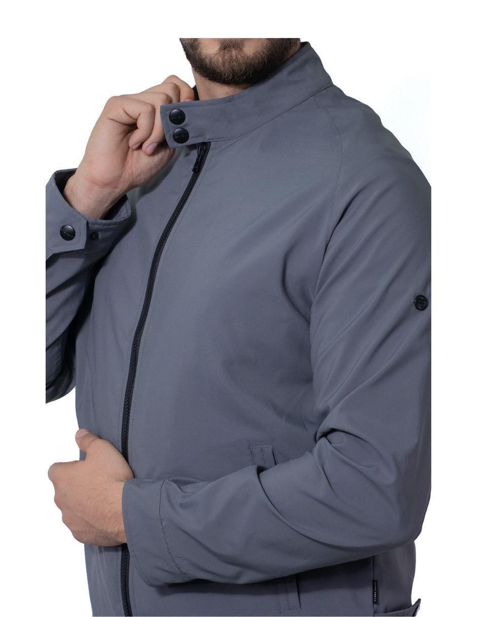 Chamarra con bolsillos para hombre 5