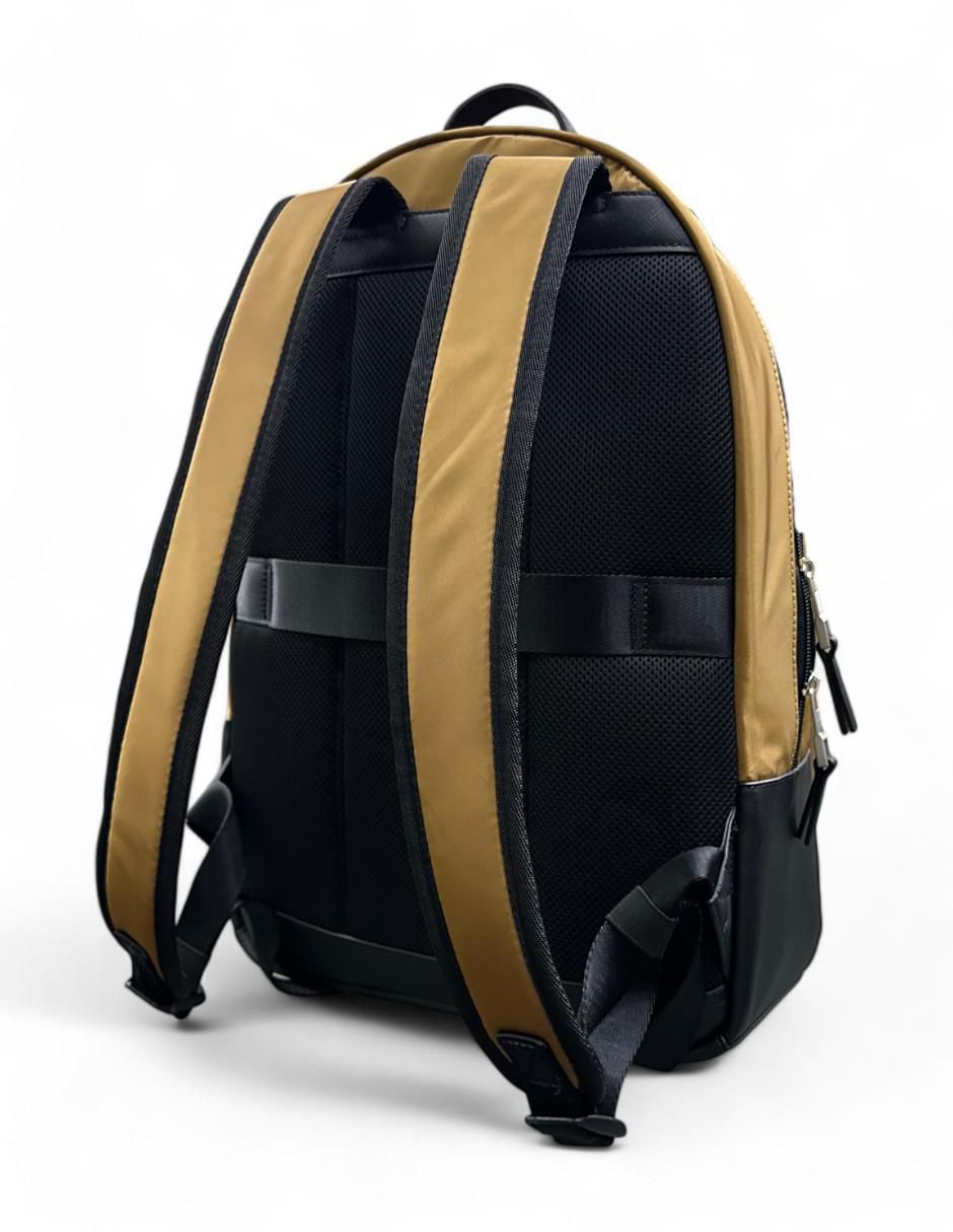 Mochila casual unisex 3