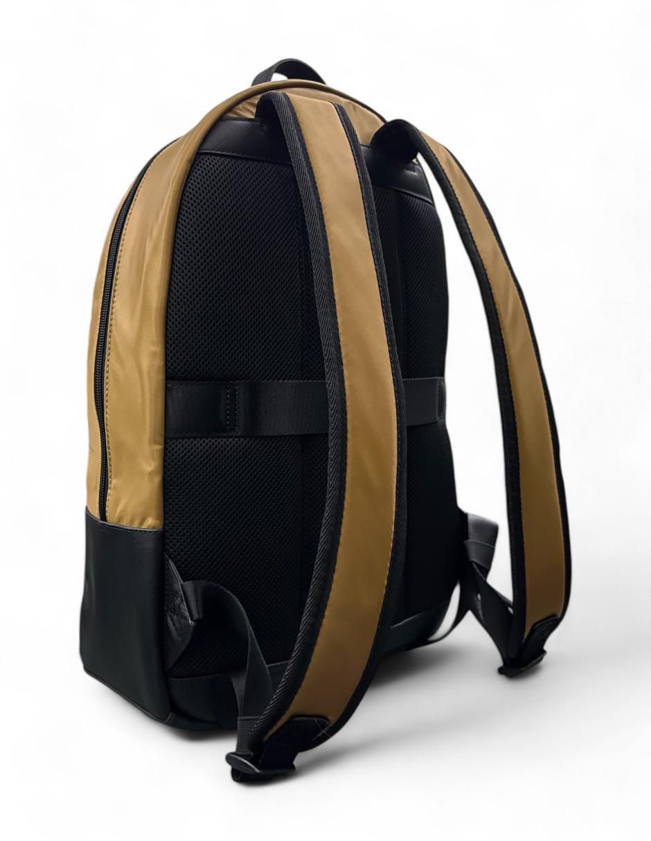 Mochila casual unisex 4
