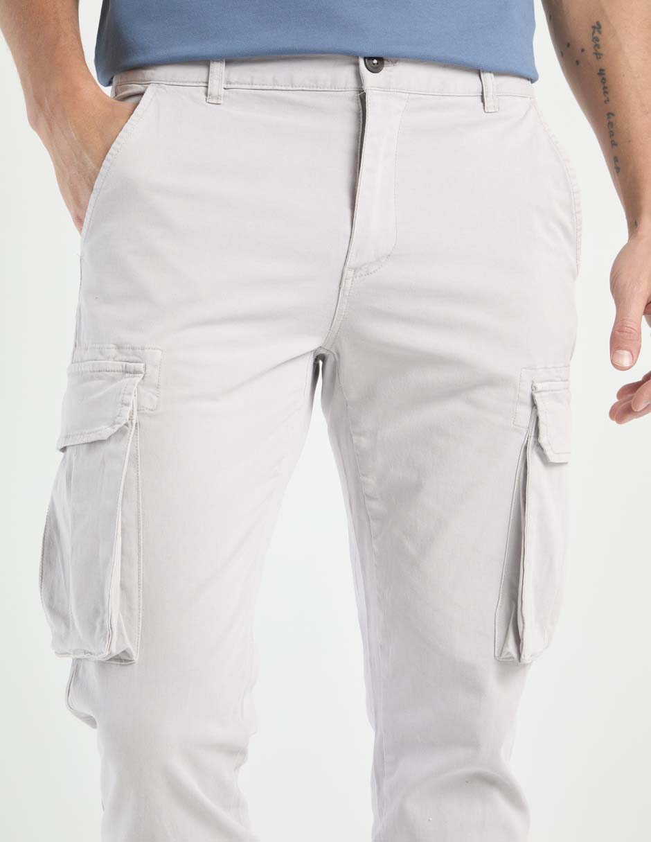 Pantalón cargo slim para hombre 4