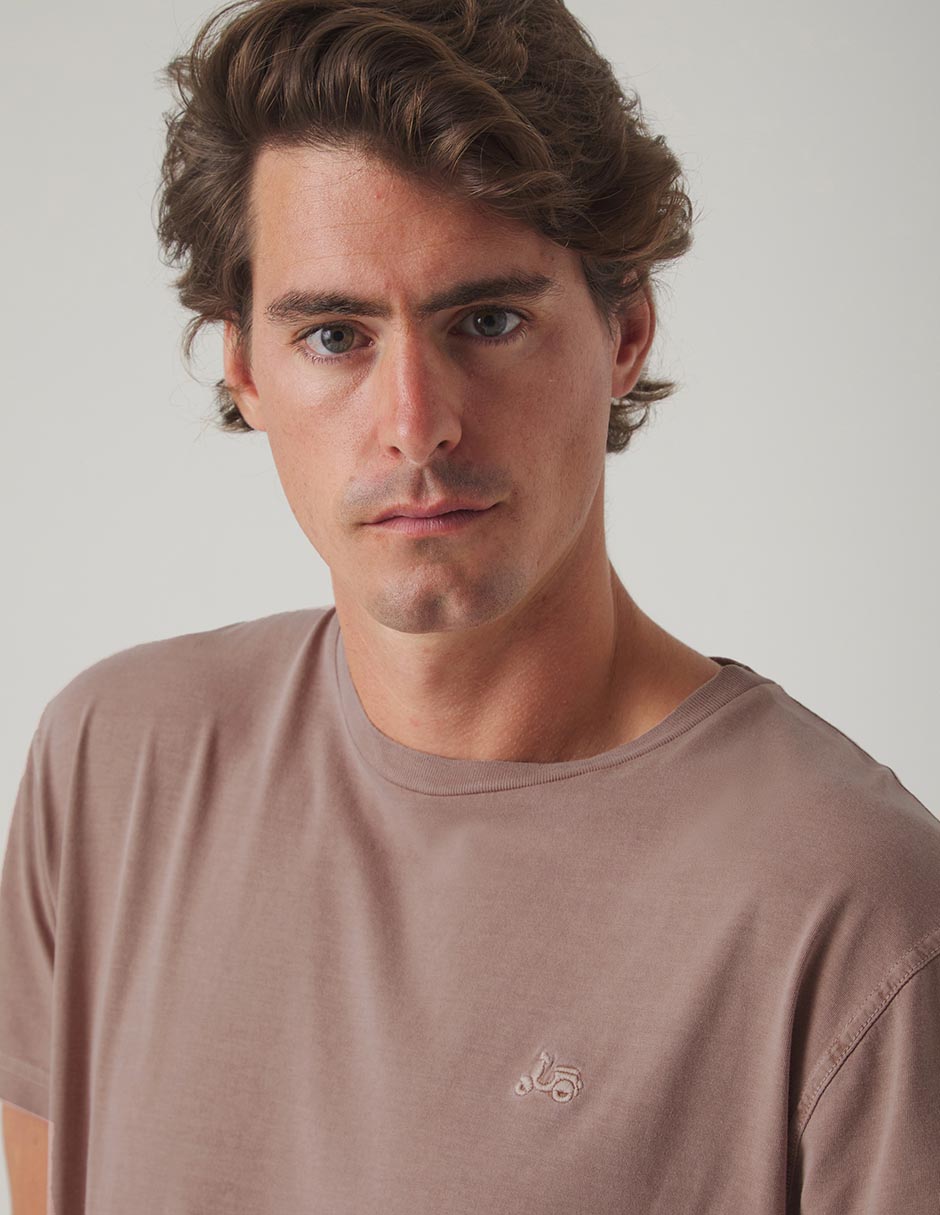 Playera cuello redondo para hombre 3
