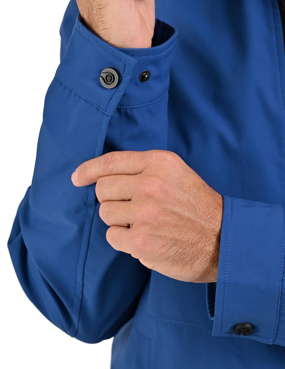 Chamarra con bolsillos para hombre 6