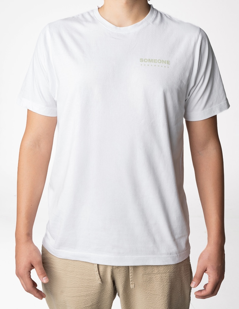 Playera graphic tee cuello redondo para hombre