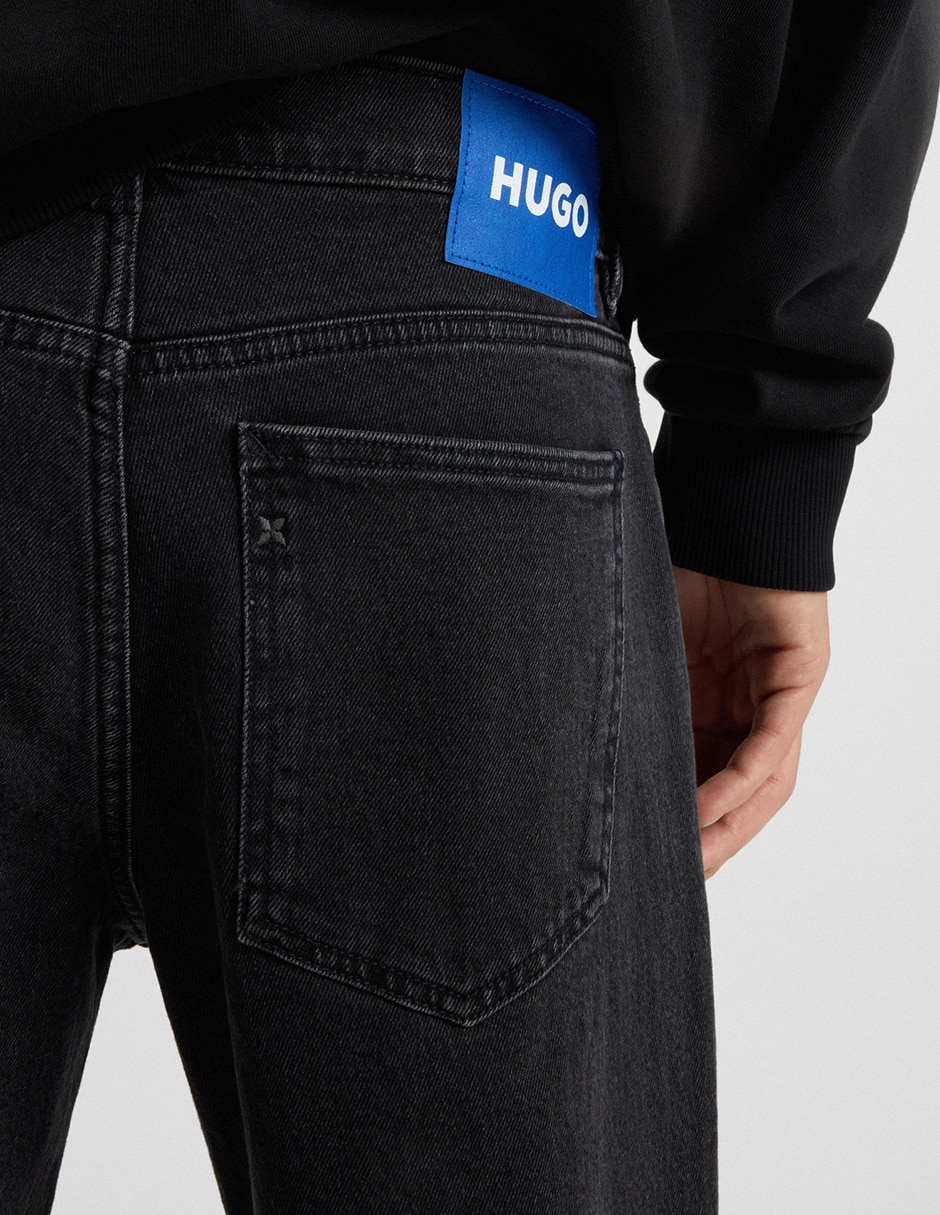 Jeans straight lavado medio para hombre 2