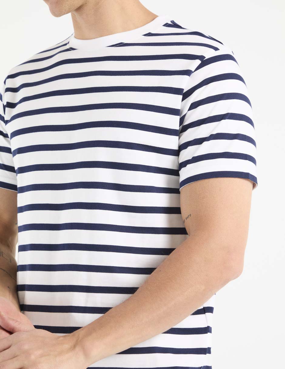 Playera cuello redondo para hombre 4