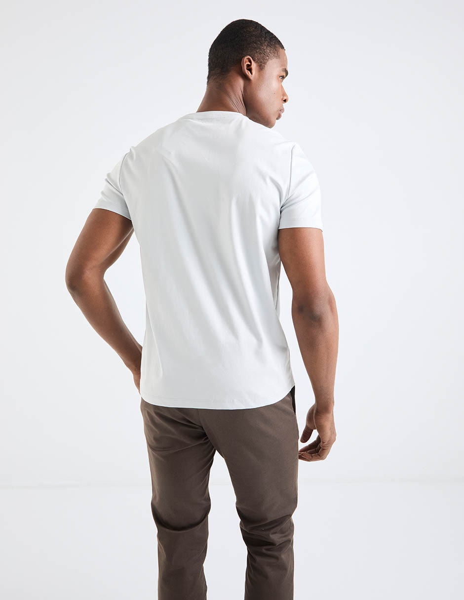 Playera cuello redondo para hombre 2