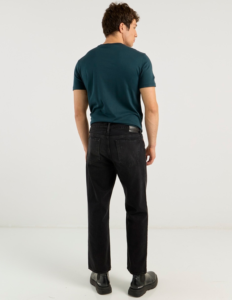 Jeans straight lavado obscuro para hombre 6