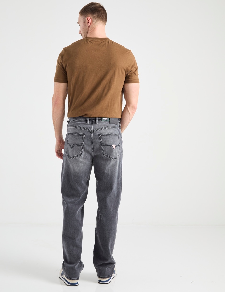 Jeans slim deslavado para hombre 2