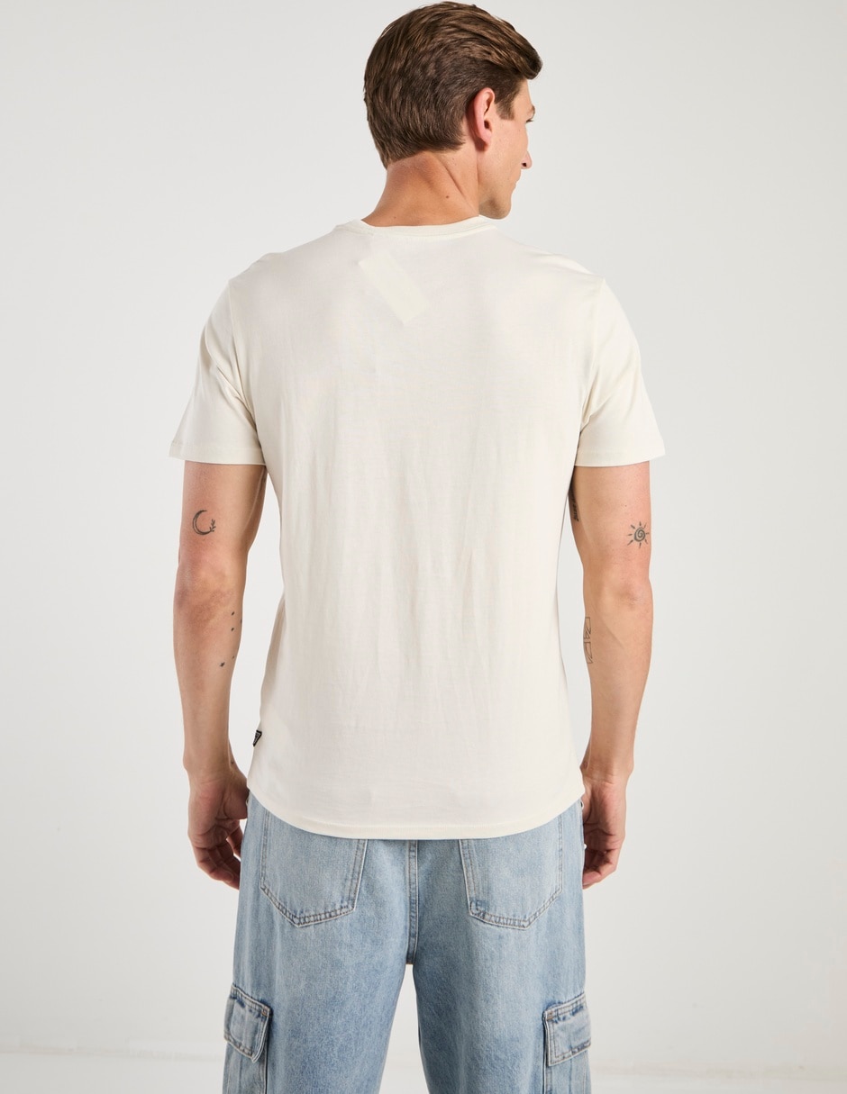 Playera cuello redondo para hombre 6