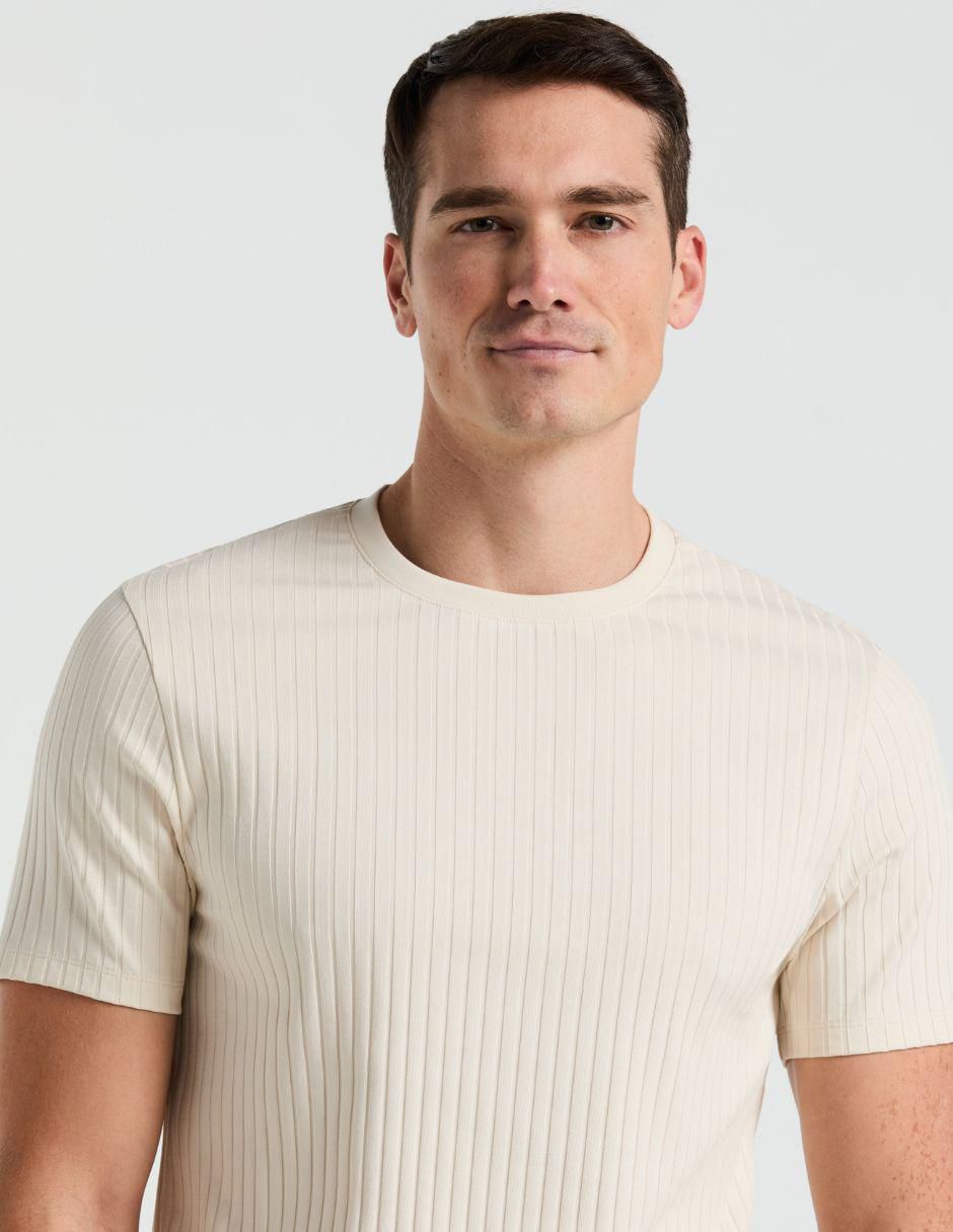 Playera cuello redondo para hombre 4