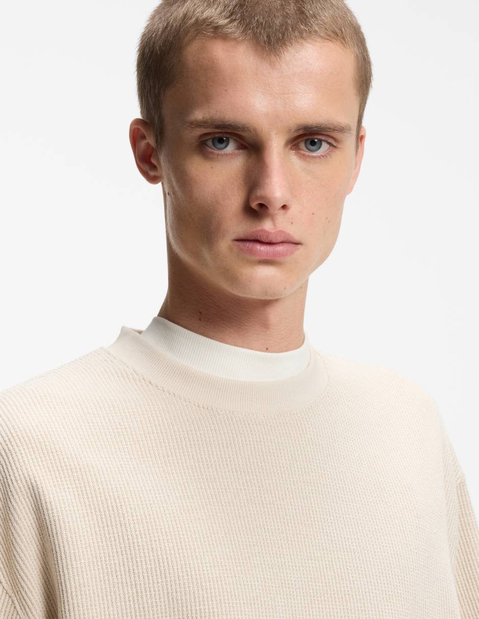 Playera cuello redondo para hombre 4