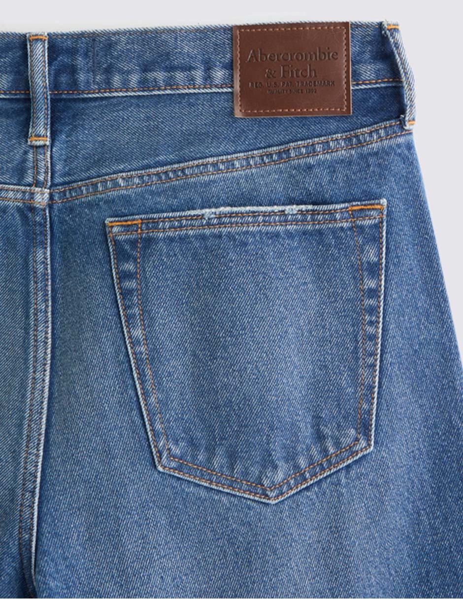 Jeans straight deslavado para hombre 9