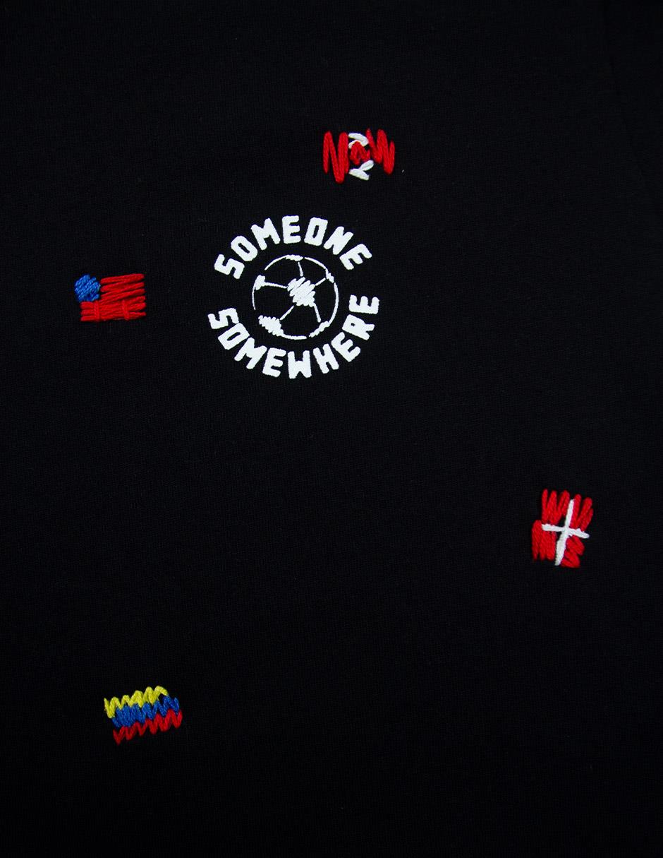Playera Conffetti Mundial cuello redondo para hombre 6