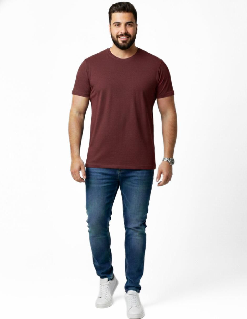 Set playera cuello redondo para hombre 8