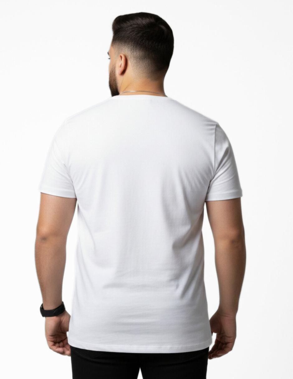 Set playera cuello redondo para hombre 5