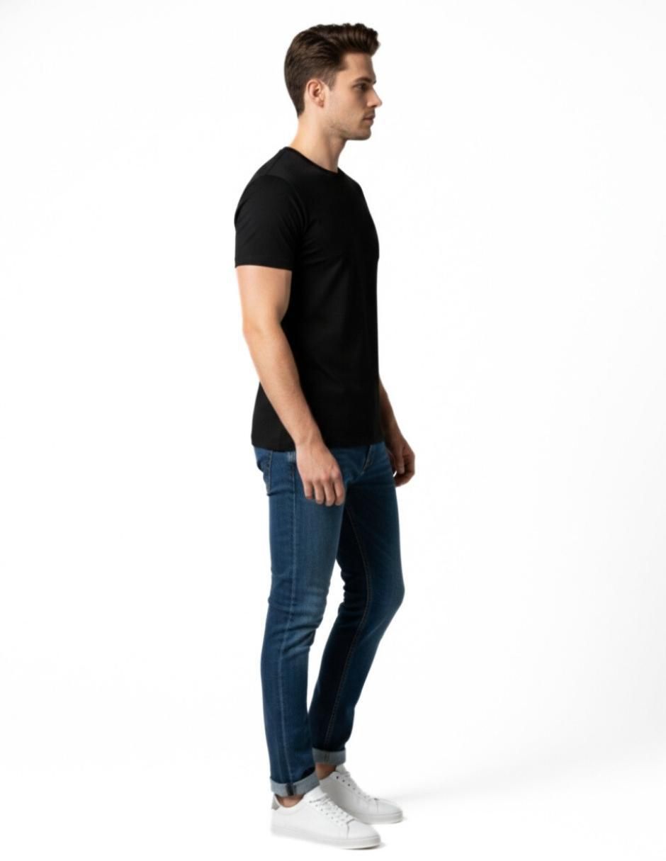 Set playera cuello redondo para hombre 5