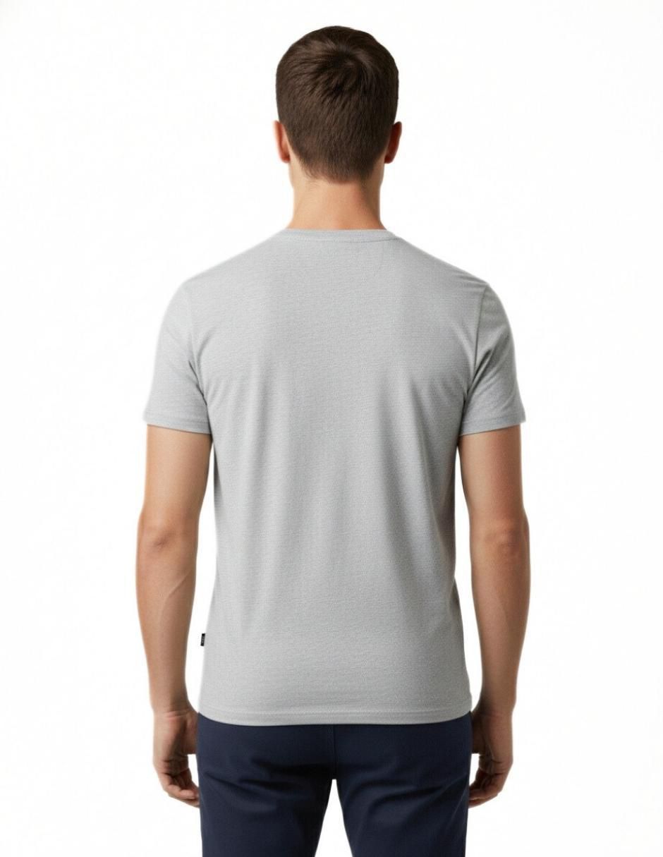 Set playera cuello redondo para hombre 4