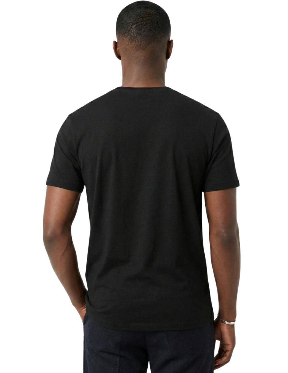 Set playera cuello redondo para hombre 6